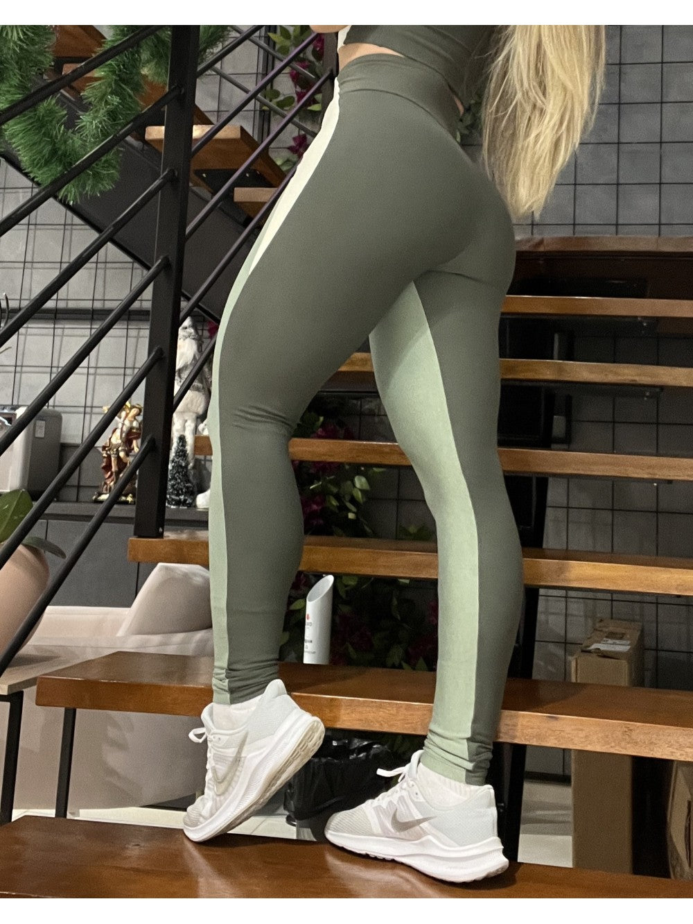 France Activewear Set